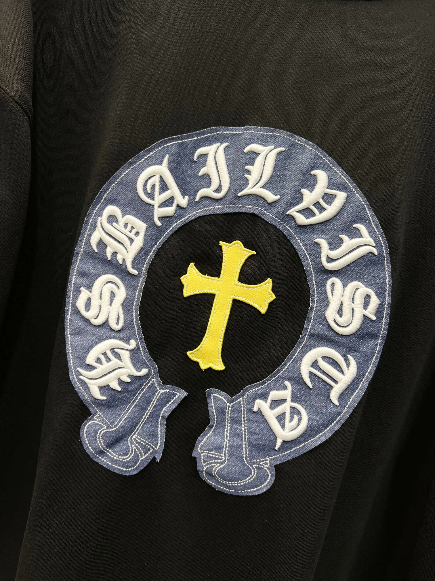 chrome hearts（ In Stock， ） 。 、 、 ， ： + ： （ + ）， ， ， White 。 Yellow ： / ， ， 、 、 ， + ， ， ， 。 ；Black Sizes：S-3XL （ ）